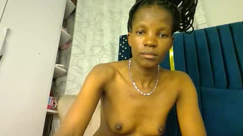 brielle online show from 10/19/25, 07:03