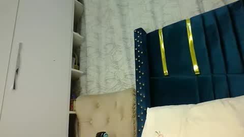 brielle online show from 01/07/26, 08:22