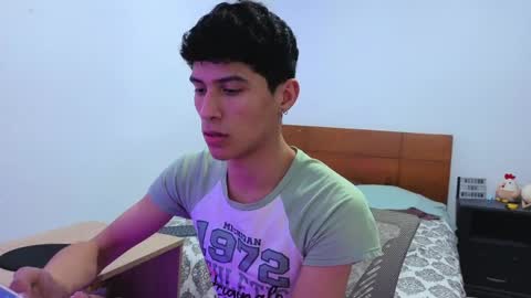 Lu Independent Model online show from 04/04/26, 03:05