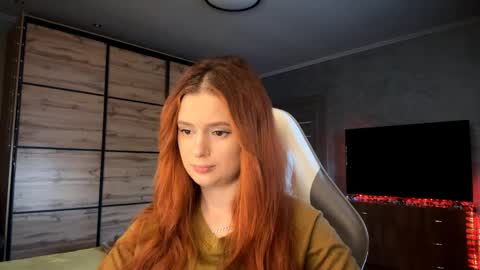 EmmaEmbers online show from 04/06/26, 03:13