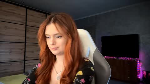 EmmaEmbers online show from 04/08/26, 03:12