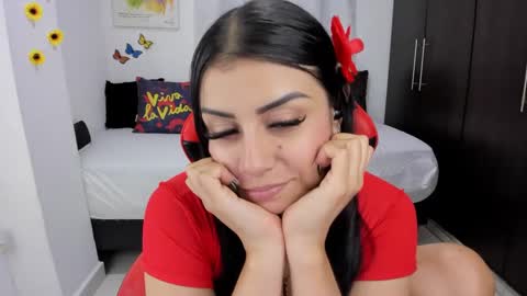 luciana online show from 02/23/25, 10:09