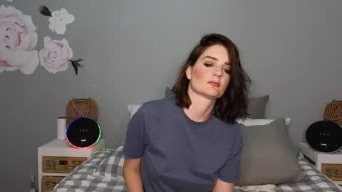 Lucy online show from 04/04/26, 09:12