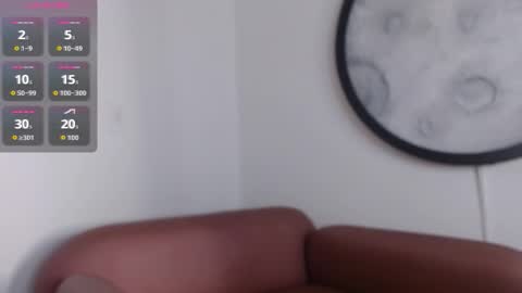   online show from 12/14/25, 12:05