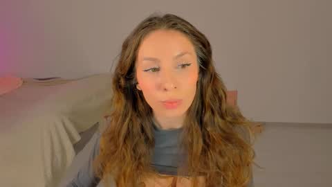 lucy__ray online show from 12/14/25, 01:05