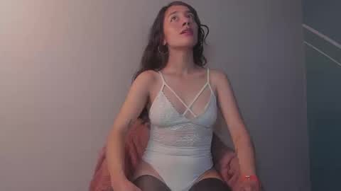 Lucy Herrera online show from 03/13/26, 10:16