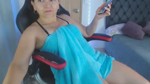 lucy online show from 12/06/24, 07:10