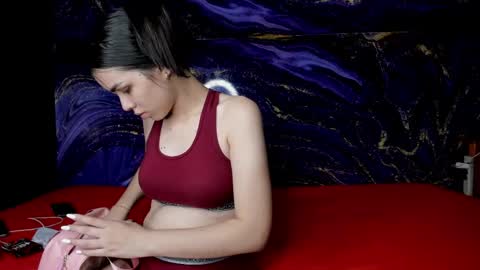 lucy_doll69 online show from 05/19/26, 12:38