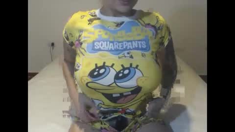 Snapshot of lucy_dreams69 chatting on 01/10/25, 01:53 Lucia online show from 01/10/25, 01:53