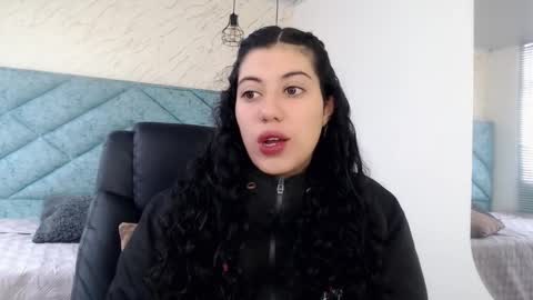 Lucy Greys online show from 02/18/26, 01:18