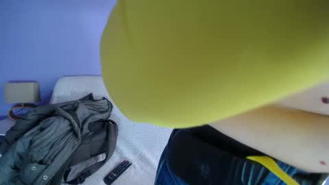  SleepyAbuela online show from 04/20/26, 01:03