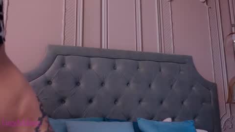 Snapshot of lucyaddison chatting on 11/21/25, 03:49 LucyAddison online show from 11/21/25, 03:49