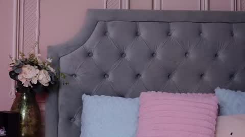 LucyAddison online show from 06/17/26, 03:31