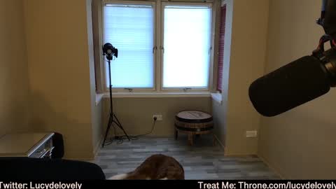 Snapshot of lucydelovely chatting on 01/08/25, 12:47 Lucy online show from 01/08/25, 12:47