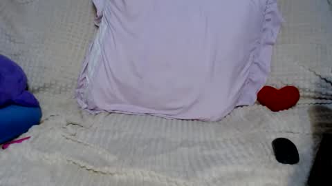 LucyGoldS online show from 12/07/24, 08:33