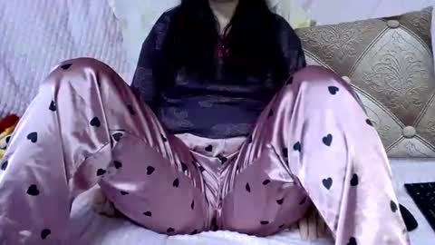 LucyGoldS online show from 02/05/26, 06:18