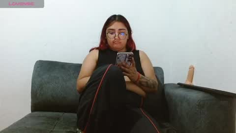 Snapshot of lucyheart_ chatting on 05/20/26, 02:29 lucy online show from 05/20/26, 02:29