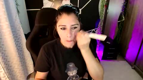 Snapshot of lucyli_ chatting on 05/16/26, 12:59 LUCY online show from 05/16/26, 12:59
