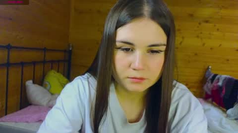 Lucy online show from 03/31/26, 03:23