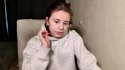 Lucy online show from 02/21/25, 11:22