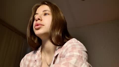 Lucy online show from 03/28/26, 04:34