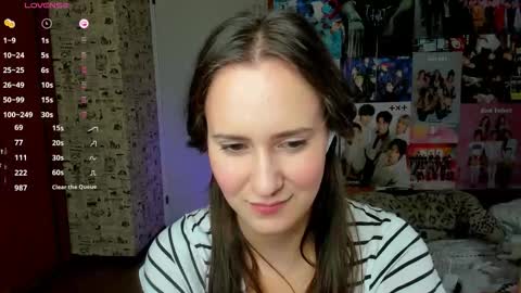 Snapshot of lucyrose33 chatting on 10/03/25, 06:05 Lucy Rose online show from 10/03/25, 06:05