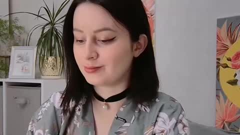 Snapshot of lucyrosy chatting on 01/03/25, 12:52 Lucy online show from 01/03/25, 12:52