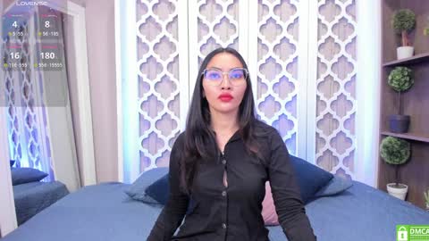 Lucy Liiu online show from 01/09/25, 07:08