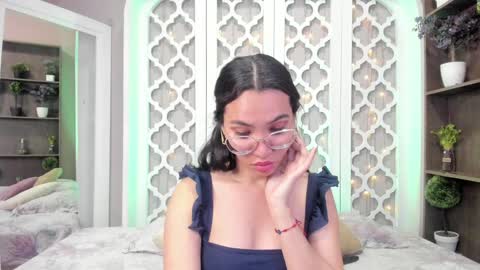 Lucy Liiu online show from 01/26/25, 01:52