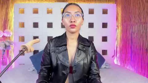 Lucy Liiu online show from 03/07/26, 10:29