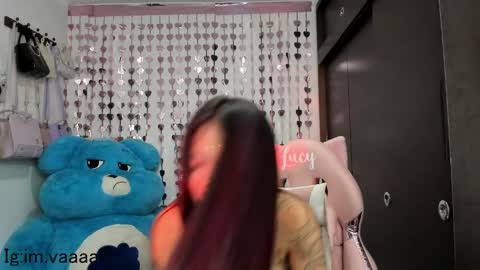 Snapshot of lucyy_tayy chatting on 12/31/24, 01:26 The love of your life 3 online show from 12/31/24, 01:26