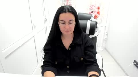Snapshot of lucyycharm chatting on 07/07/26, 12:31 Lucy online show from 07/07/26, 12:31
