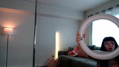 Lucy online show from 09/26/25, 10:36