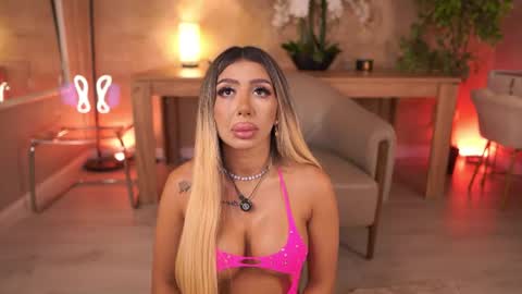 Snapshot of lucyyrosse chatting on 07/14/26, 08:08 LucyRose online show from 07/14/26, 08:08
