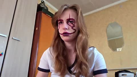 Sofia online show from 04/07/26, 06:14