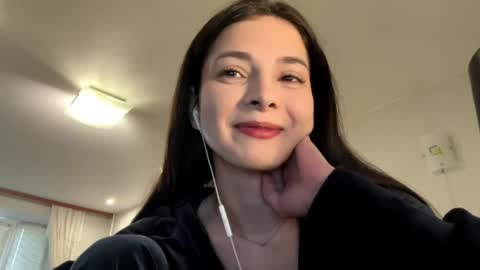 Mika online show from 03/24/26, 01:27