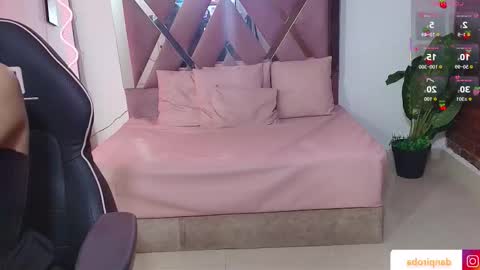 ludo_kitty_tay online show from 09/16/25, 03:18