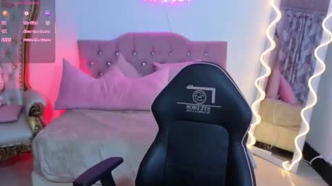 ludo_kitty_tay online show from 10/12/25, 03:05