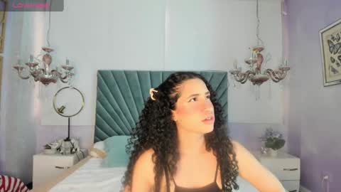 Snapshot of ludovicca_mark chatting on 04/13/26, 08:36 Ludovicca Mark online show from 04/13/26, 08:36