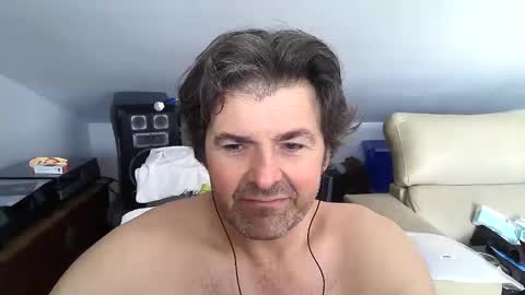 Snapshot of luigijohn chatting on 04/10/26, 10:53 LUIGIJOHN online show from 04/10/26, 10:53