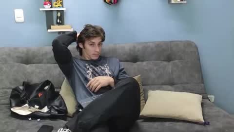 Luigi online show from 12/10/24, 10:05