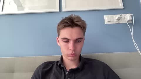 Luis online show from 09/29/25, 10:31