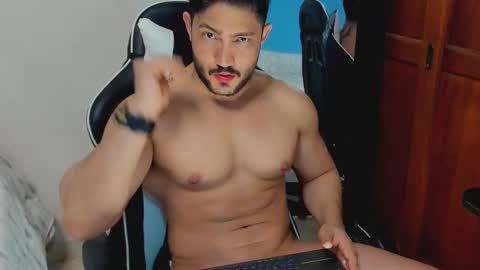 luis_baptista online show from 11/09/25, 01:37