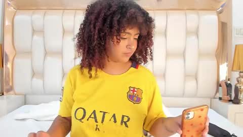       online show from 01/12/25, 12:01