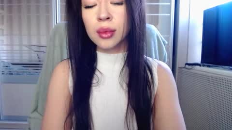 luisa lovedom online show from 11/04/25, 11:09