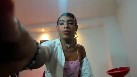 Snapshot of luisadickkhard chatting on 02/04/25, 04:15 luisadickkhard online show from 02/04/25, 04:15
