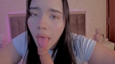 Luisa Giraldo online show from 10/02/25, 11:06