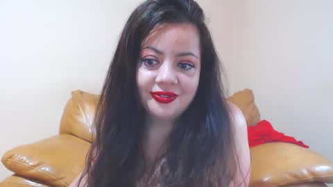 Snapshot of luisahornydoll chatting on 05/21/26, 07:48 Cassie online show from 05/21/26, 07:48