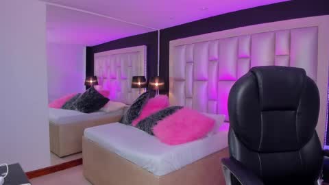 Luisa  online show from 12/16/25, 09:36