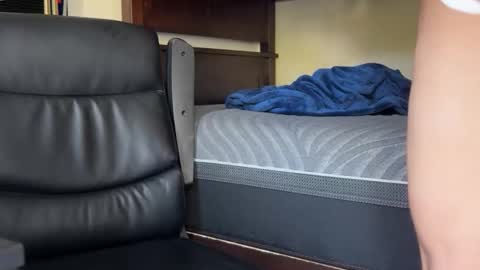 Snapshot of luisapolonio chatting on 10/30/25, 11:16 Luis online show from 10/30/25, 11:16